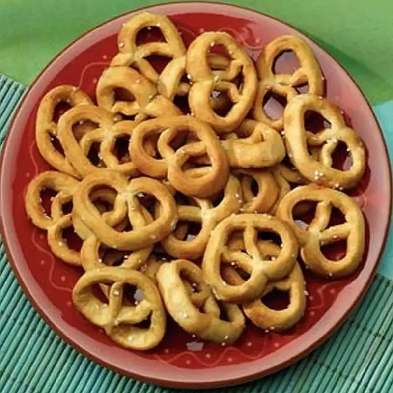 Pretzel Twists